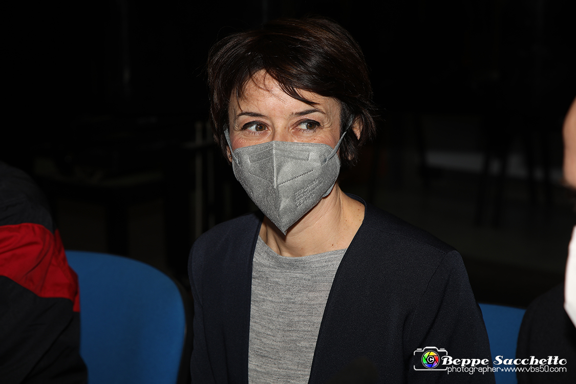 VBS_0388 - Stefania Belmondo incontra gli studenti.jpg